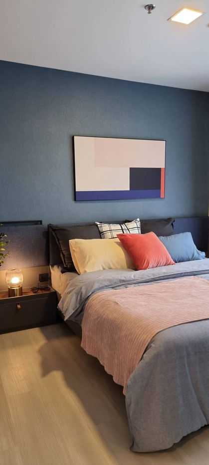 *** Condo for rent : The Key MRT Phetkasem 48 Free Internet***