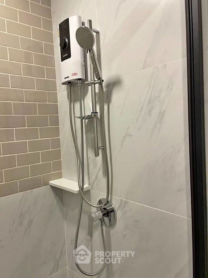 1-BR Condo at XT Phayathai near BTS Phaya Thai (ID 2471050)