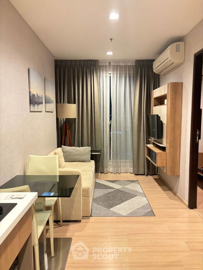 1-BR Condo at Rhythm Sathorn near BTS Saphan Taksin (ID 1988026)