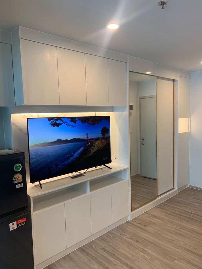 Condo for rent,Regent Home Bangna,A, 14-15th floor, built-in, luxurious  the room, open view, very beautiful, rental price 10,000-11,000 baht