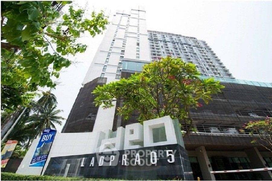 2-BR Condo at Ideo Ladprao 5 near MRT Lat Phrao (ID 2469204)