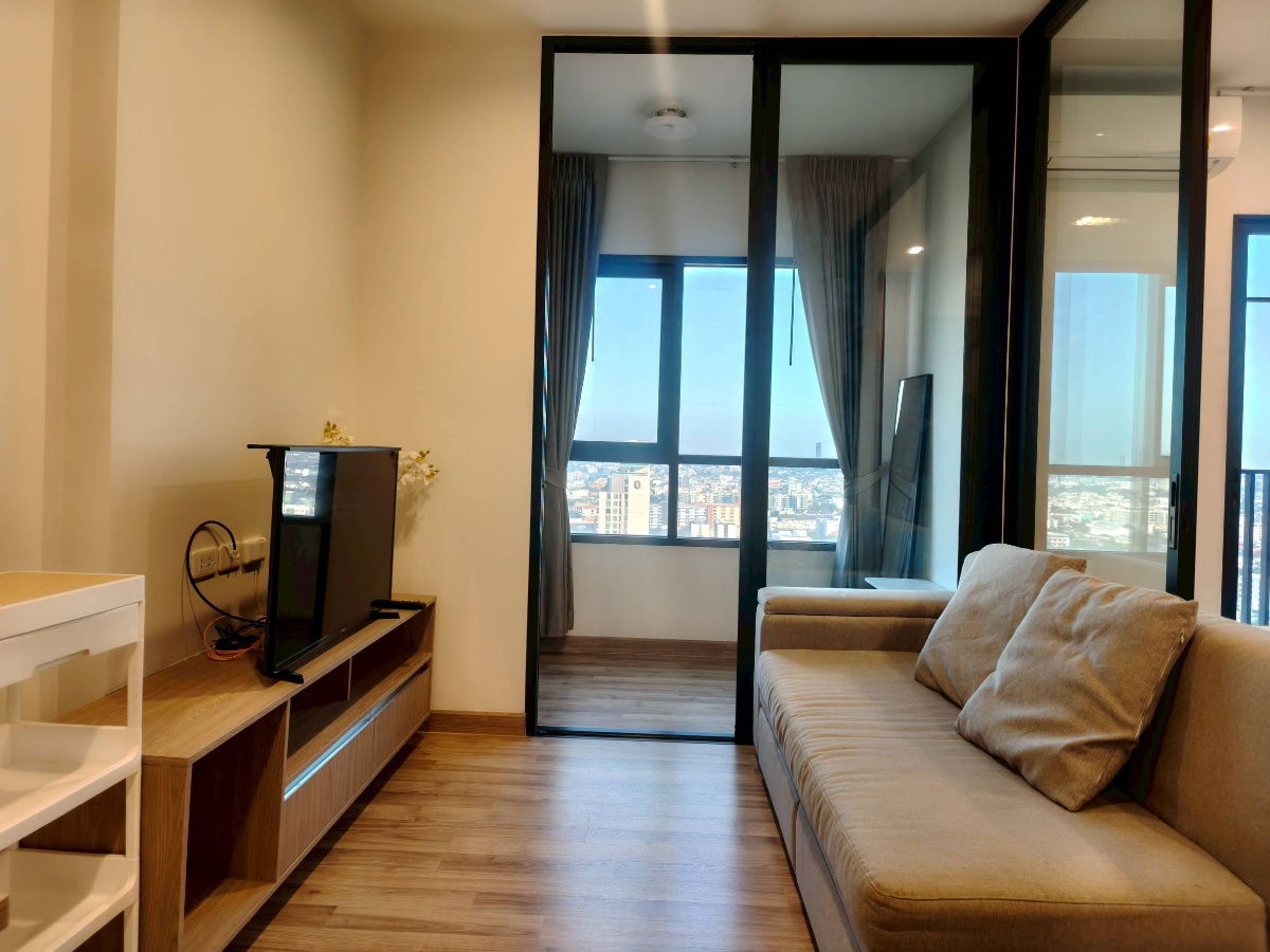 The niche mono Sukhumvit bearing ☎️1 bed plus 35 sqm ‼️only 13500/month ‼️NOW AVAILABLE 🔆✅