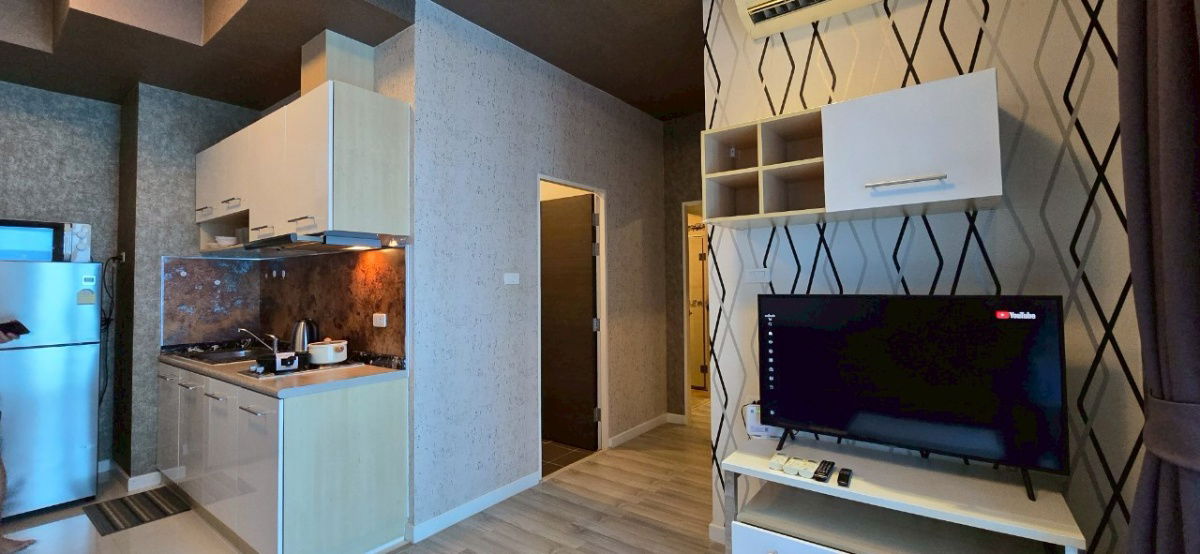 Myhip condo2 in Chiangmai Business Park near Central Festival