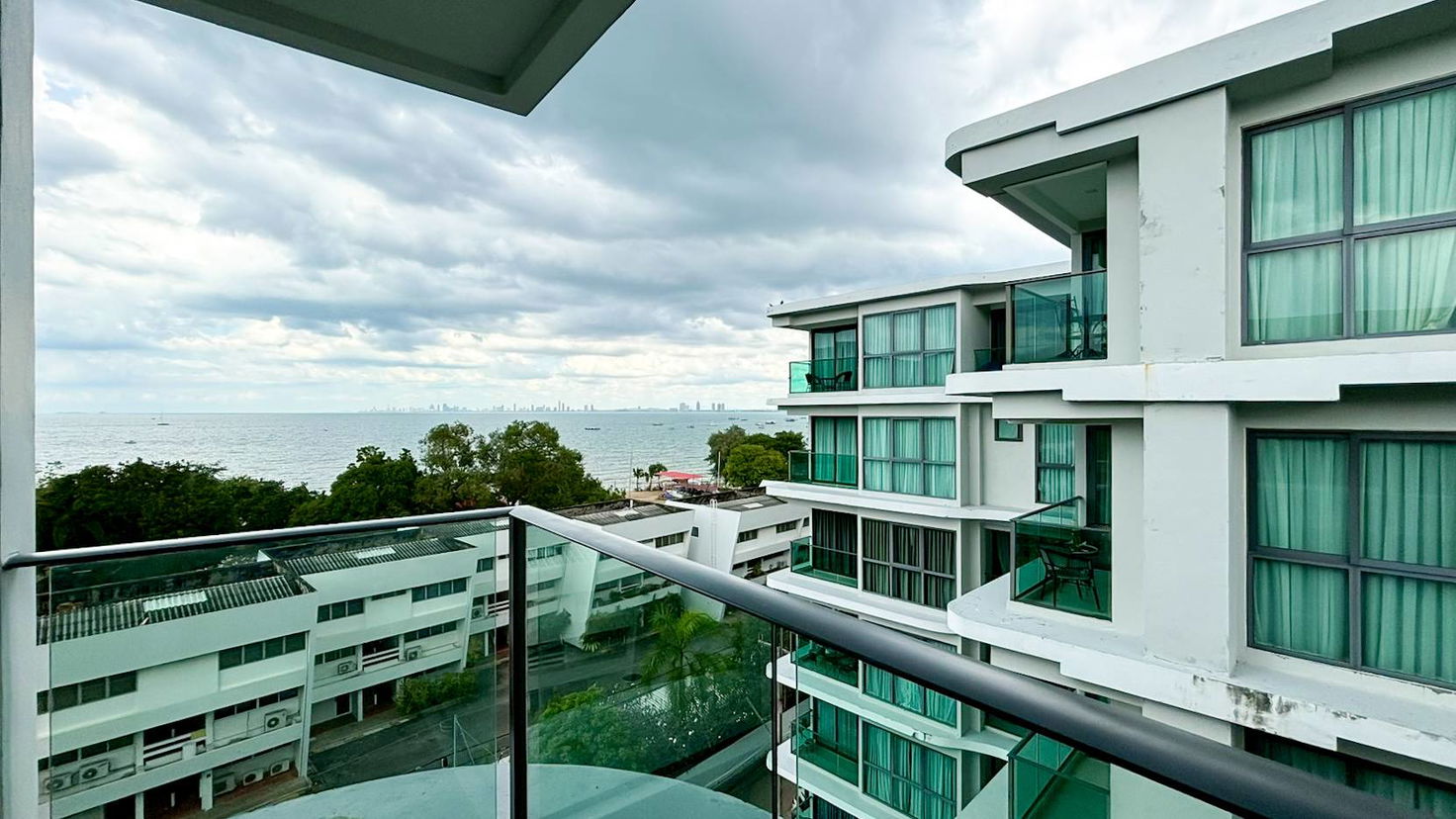 Sea Zen Condominium – 1 Bedroom Sea View for Rent