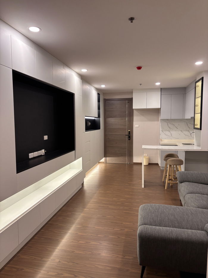 Spacious, beautifulroom 🎉 Artisan Ratchada-Huai Khwang, 16th floor. Line: @gaoshehuo888