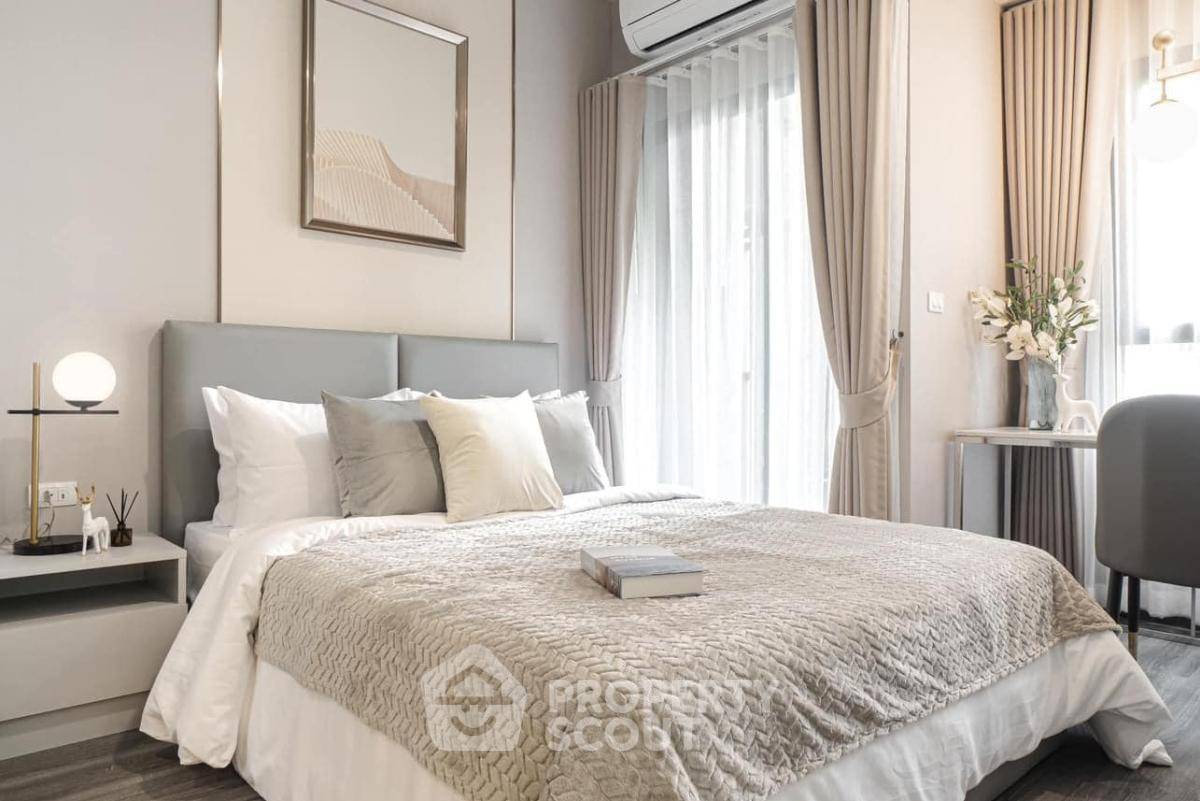 1-BR Condo at Ideo Chula Samyan near MRT Sam Yan (ID 2462072)
