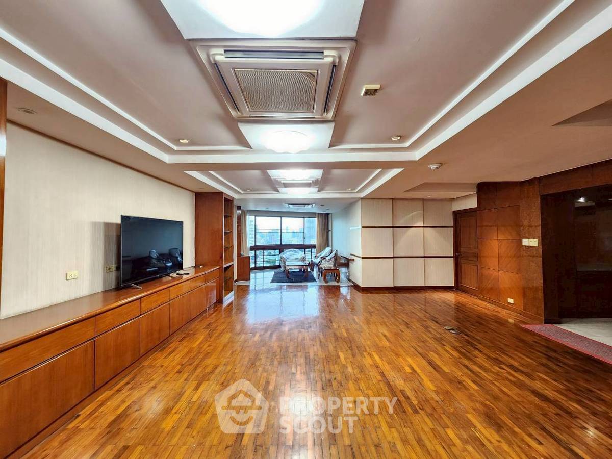 MRT Queen Sirikit National Convention Center အနီးရှိ President Park ကွန်ဒိုရှိ 3-BR ကွန်ဒို (ID 2315757)