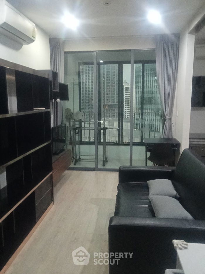 1-BR Condo at Ideo Q Chula Samyan near MRT Sam Yan (ID 2005530)