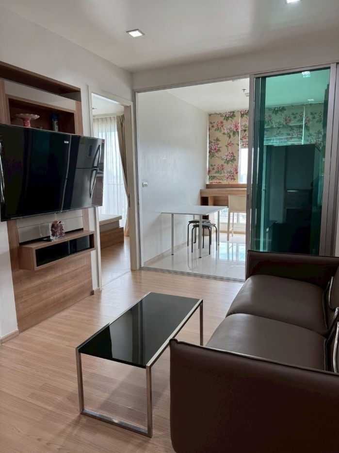 Rhythm Phahol -                 Ari