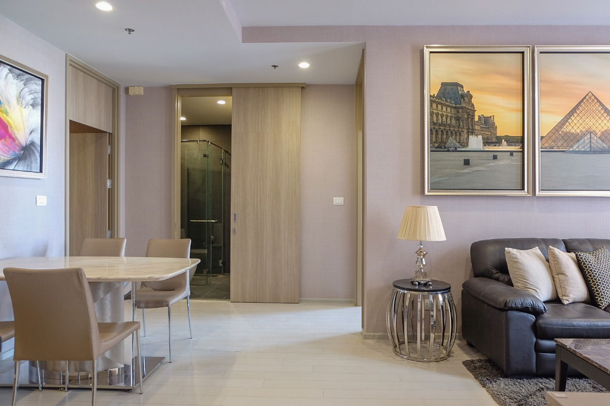 For Rent - NOBLE Ploenchit , Luxury Class 2 bedrooms 2 bathrooms