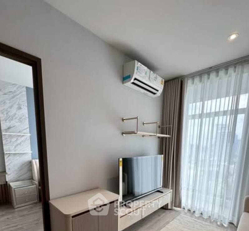 1-BR Condo at Rhythm Ekkamai Estate near BTS Thong Lor (ID 2467692)