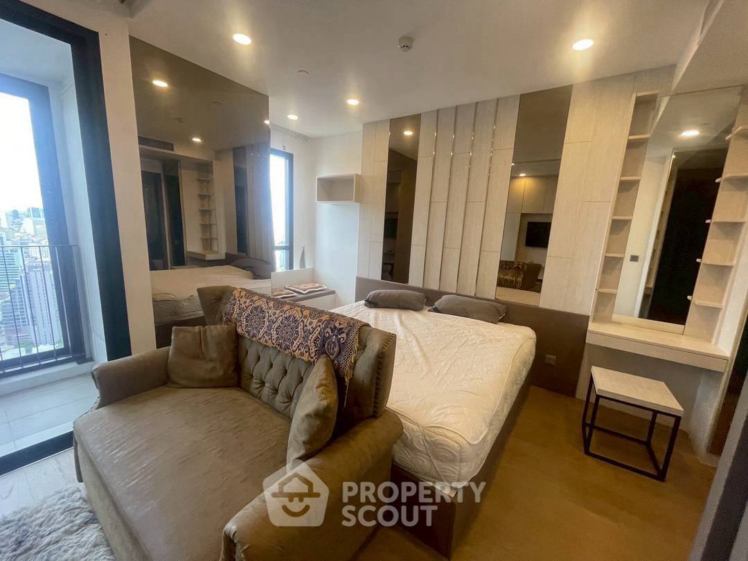 1-BR Condo at Ashton Chula Silom near MRT Sam Yan (ID 2440329)