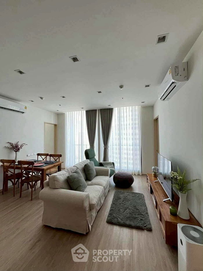 2-BR Condo at Noble State 39 near BTS Phrom Phong (ID 2468863)