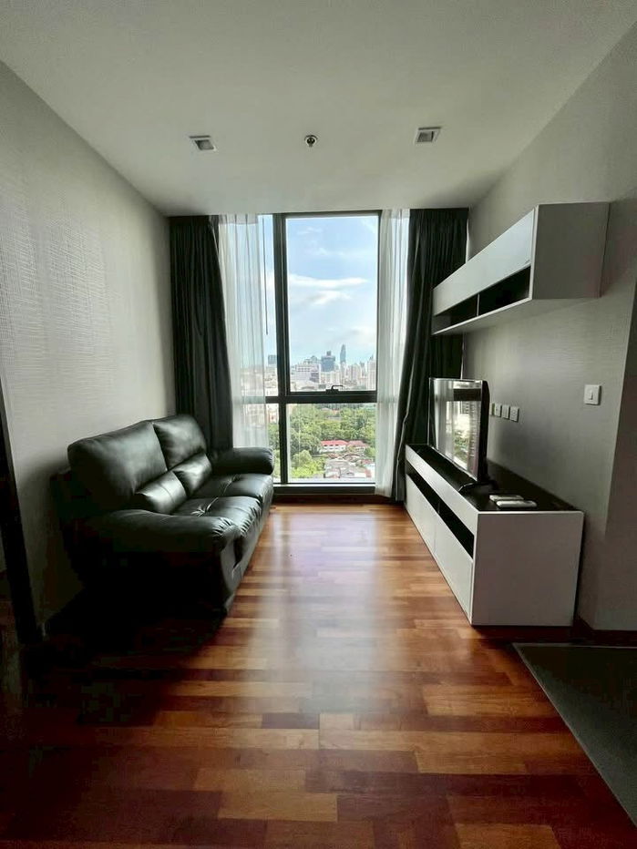 Wish Signature Midtown            Siam