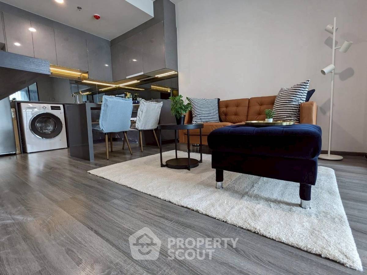 2-BR Condo at Ideo Chula Samyan near MRT Sam Yan (ID 2457185)