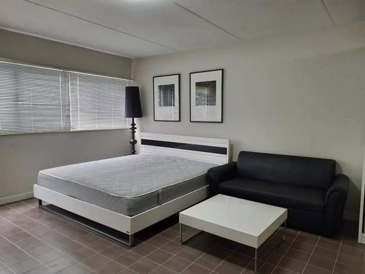 Room Muangthongthani for Rent C7 Bld. 11th Floor 28 m2 near IMPACT Muang Thong Thani