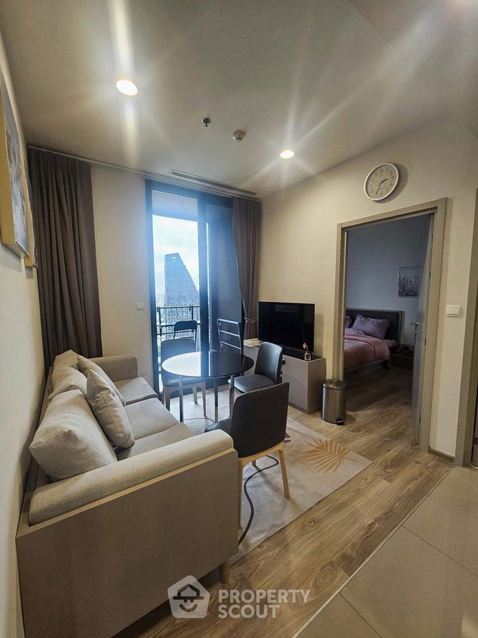 2-BR Condo at Oka Haus Sukhumvit 36 near BTS Thong Lor (ID 2471548)