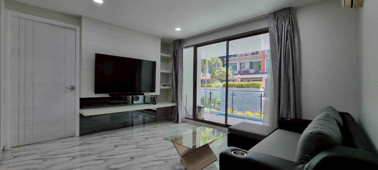 Spacious 2-Bedroom Condo for Rent at The Urban Condominium
