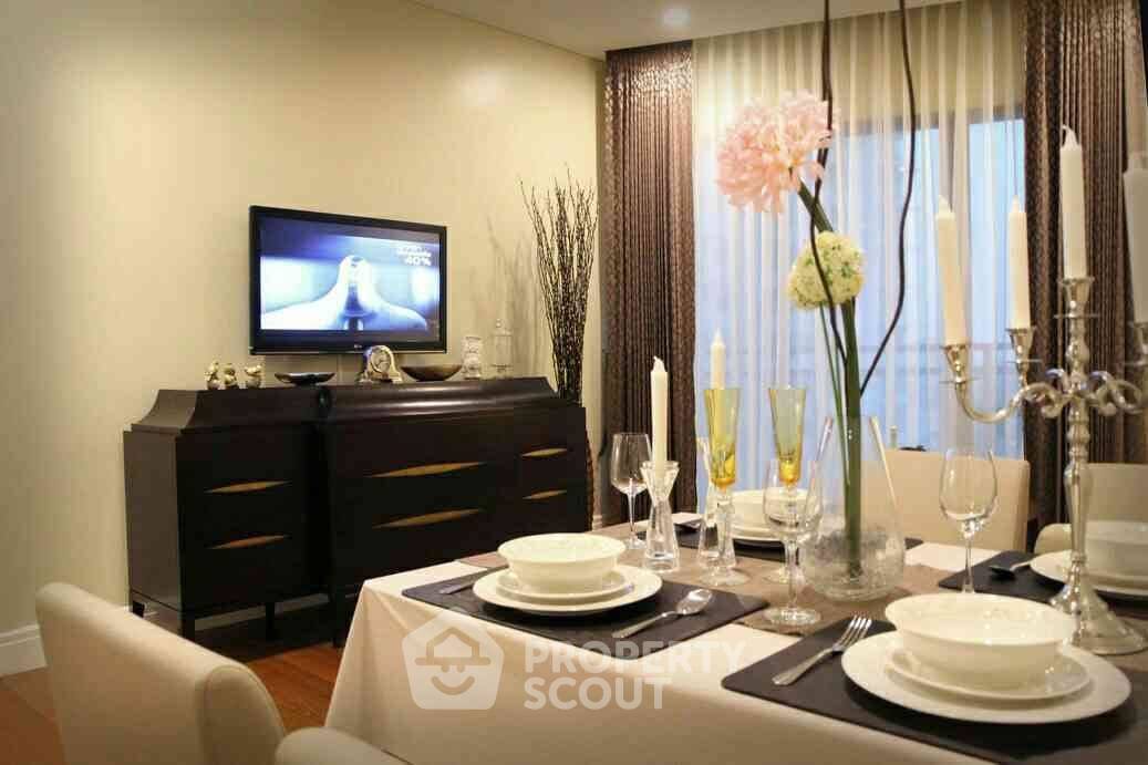 1-BR Condo at Bright Sukhumvit 24 Condominium near BTS Phrom Phong (ID 1237727)