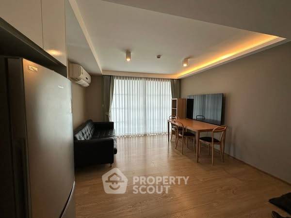 2-BR Condo at Maestro 39 Sukhumvit 39 near BTS Phrom Phong (ID 2367293)