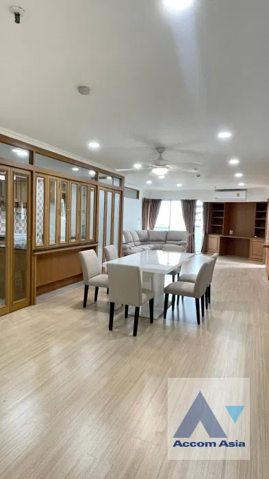 🔼🔽 AccomA 📩  3 BR Condominium @Fifty Fifth Tower (AA41864)