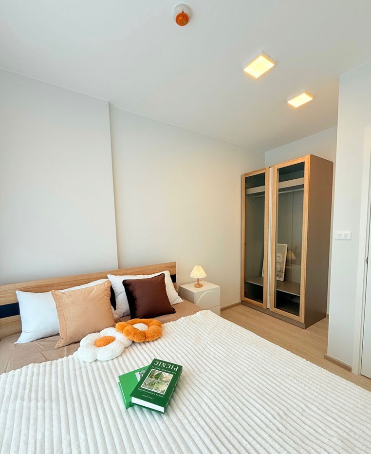 Plum Condo Sukhumvit 62 for rent. Beautiful and ready to move in. Near BTS Bang Chak. Interested? Add me on Line: @841qqlnr