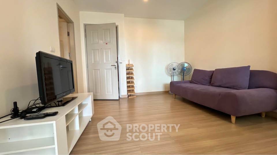 1-BR Condo at Life @ Sathorn 10 near BTS Saint Louis (ID 2449819)