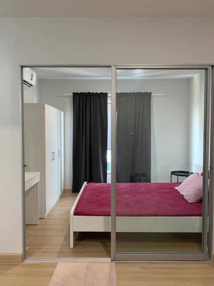 Deco                       Condominium