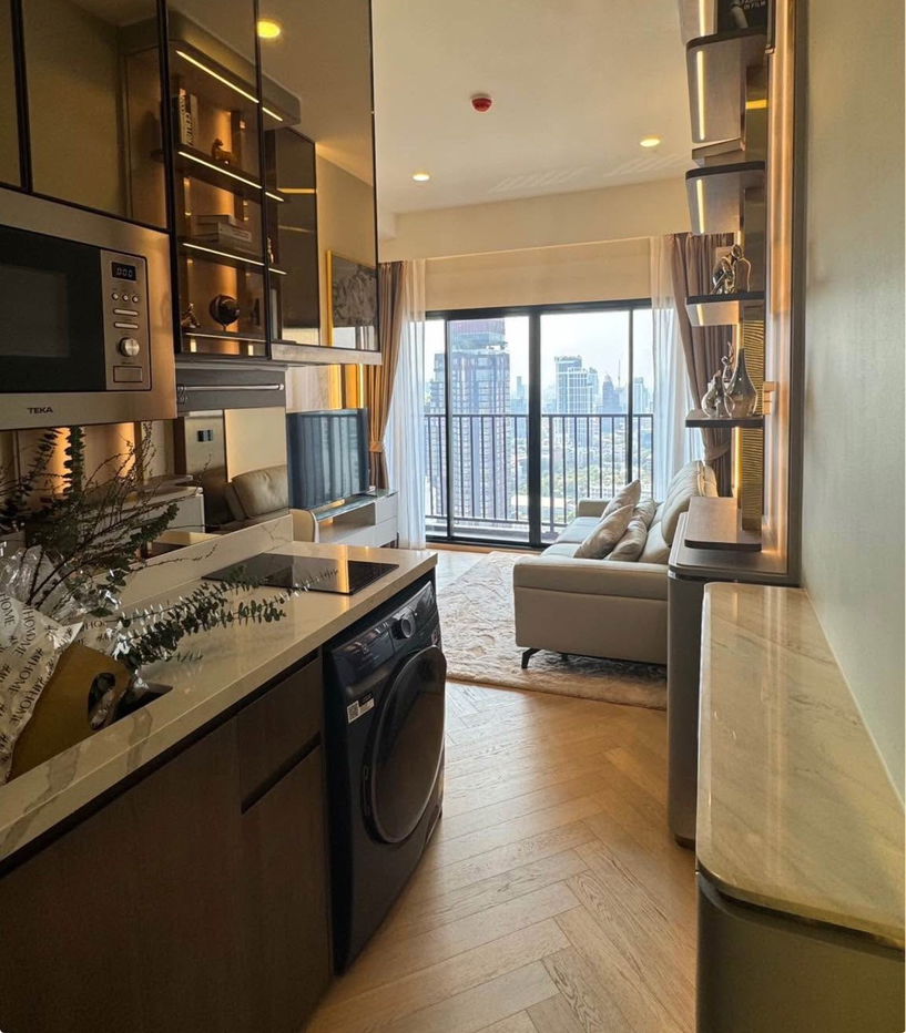 PARK ORIGIN                    THONGLOR