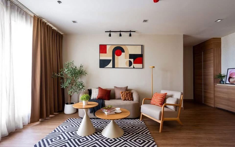 Rhythm                         Sathorn