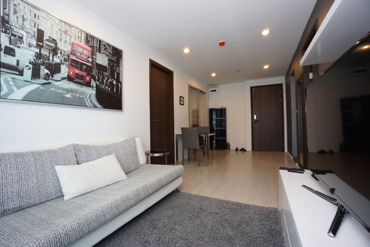 💁‍♀️💁‍♀️For Rent Rhythm Sathorn Narathiwas🏢🏢 - 55sq.m. - 2 Bedroom, Fully furnished