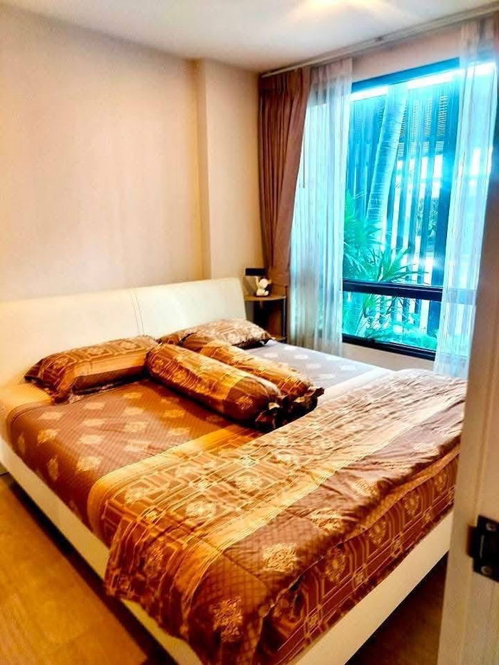 Metro Luxe Riverfront Rattanathibet