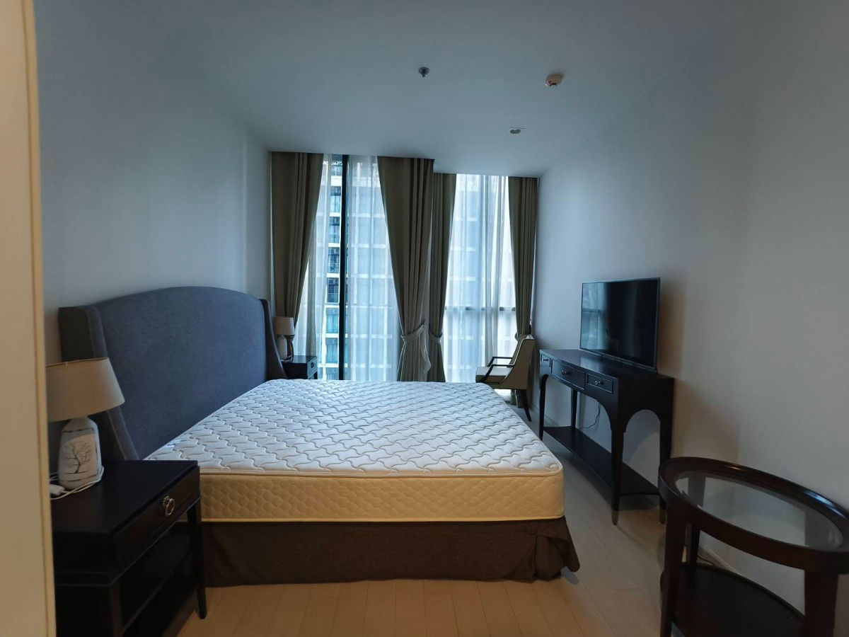 เช่าคอนโด : Noble Ploenchit( BTS เพลินจิต )) MK-02 line @livingbkk