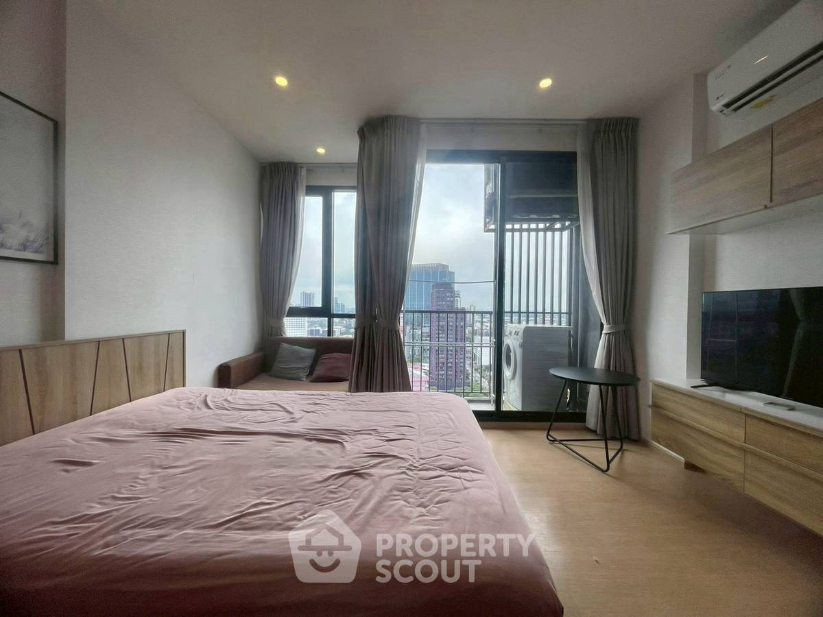 1-BR Condo at Maru Ekkamai 2 near BTS Ekkamai (ID 2459664)