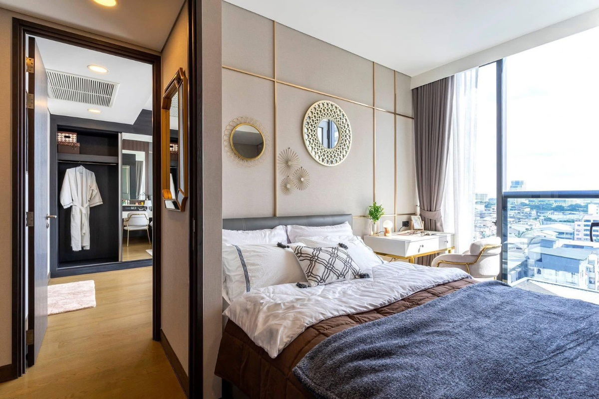 ST412 Condominium for Rent – Wyndham Residence (Siamese Exclusive Queens) Luxury living in a prime city location