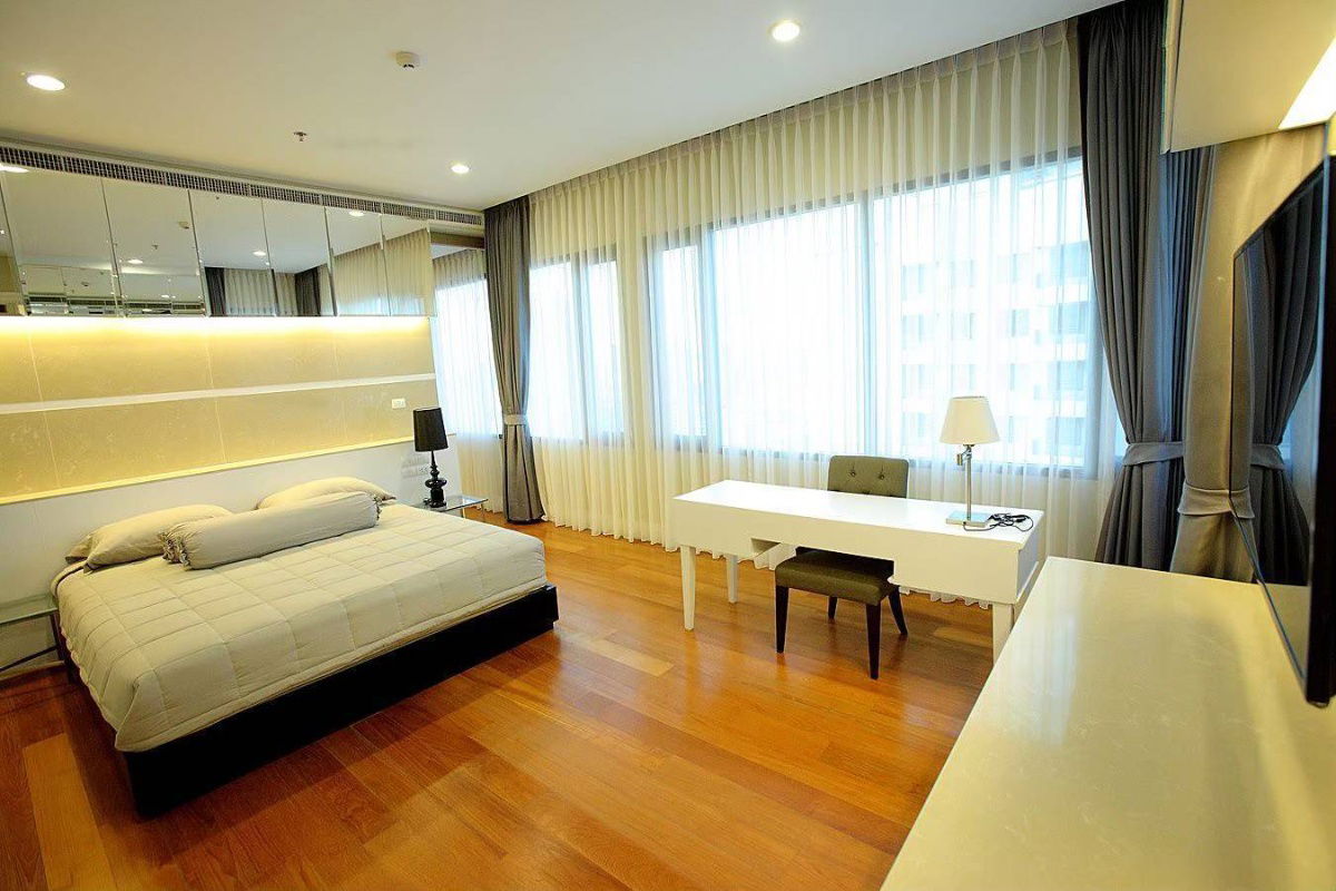 Condo for rent : Bright Sukhumvit 24  ((BTS Phrom Phong)) MK-02 line @livingbkk