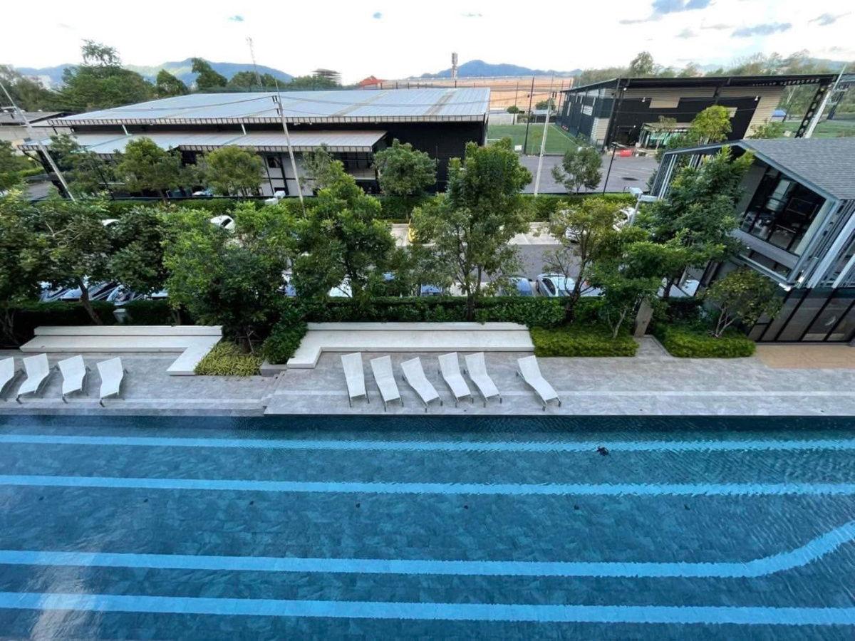 D Condo Hatyai for rent, Building A, swimming pool view.