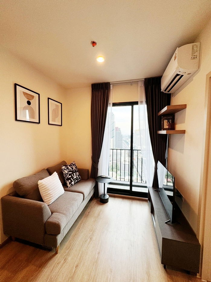 Code: KJ10178  for rent Nue District R9 Rama 9 🔥🔥 Line ID: @kjcondo (with @)🔥🔥