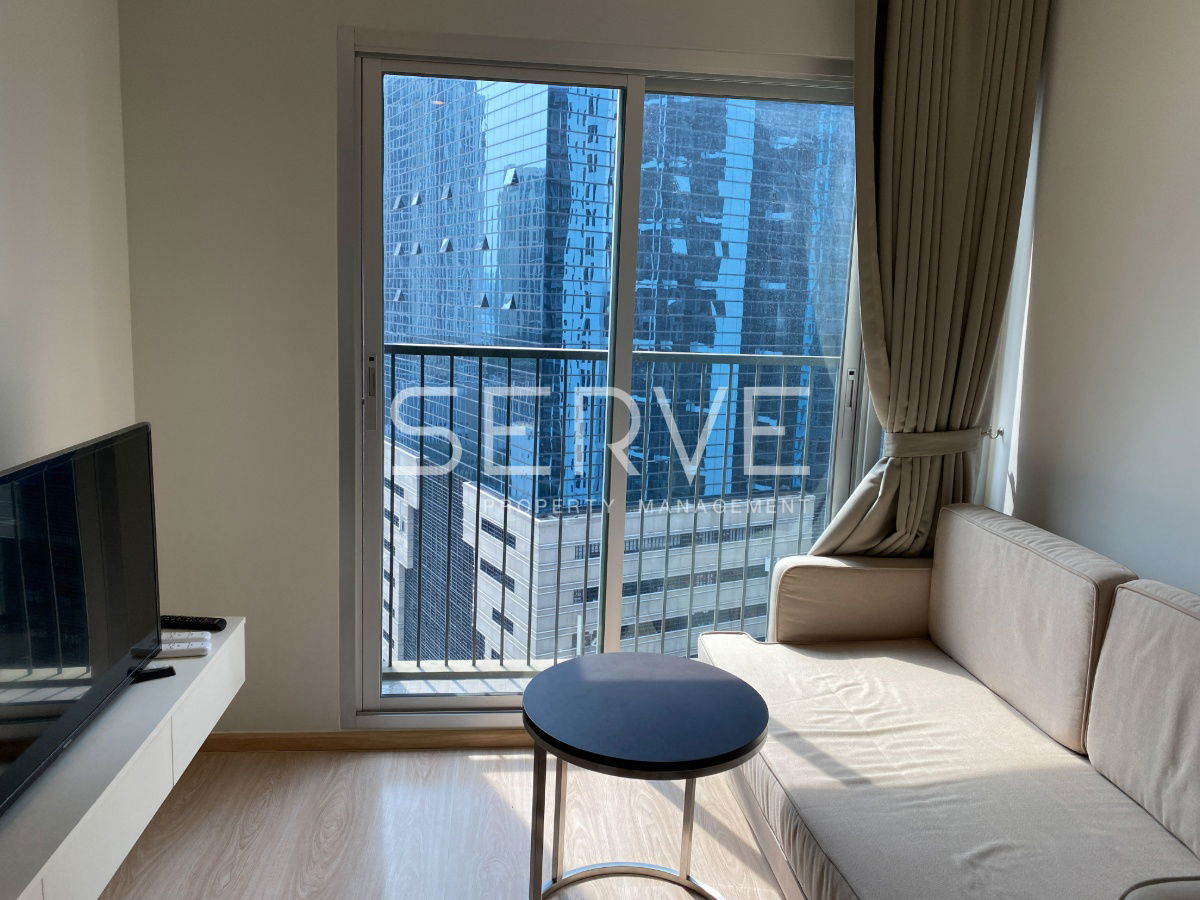 1 Bed Nice Room Fully furnished  Good Location Condo close to MRT Thailand Cultural Centre Station @ Noble Revolve Ratchada 2