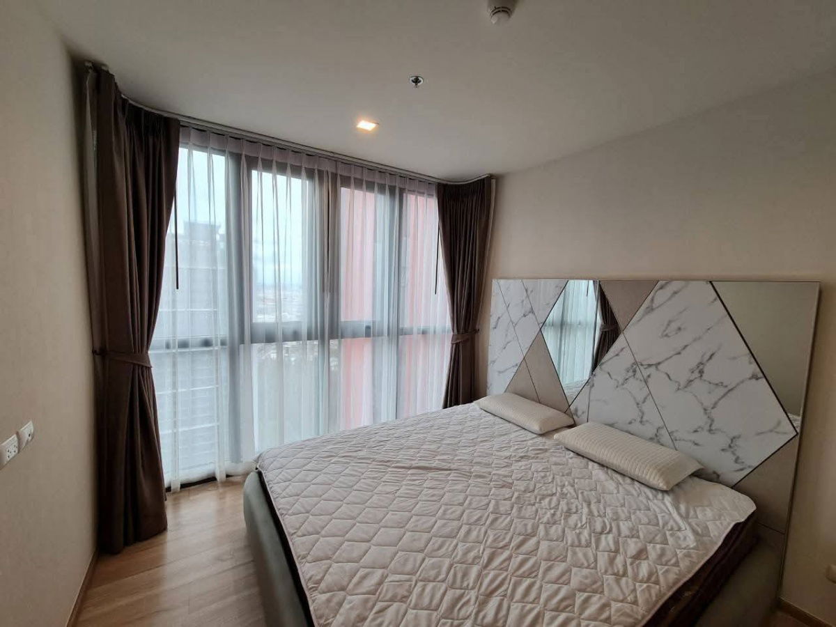 G8766💛中国客户，请加微信。(在联系方式的旁边) 🅵🅾🆁  🆁🅴🅽🆃 The Base Garden Rama 9 🅻🅸🅽🅴 ❤️💜@condopremium💜❤️Ready to move in ⬛🟨 📞 065 695 3645🟨⬛