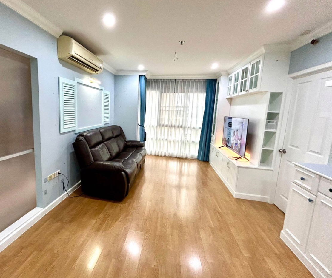 U Delight @ Jatujak             Station