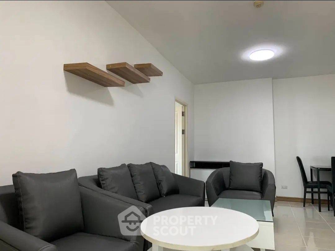 2-BR Condo at Supalai Park Ekamai - Thonglor near ARL Ramkhamhaeng (ID 2480116)