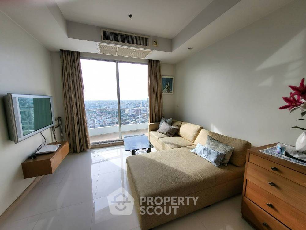 1-BR Condo at Supalai Park Phaholyothin near BTS Ha Yaek Lat Phrao (ID 891740)