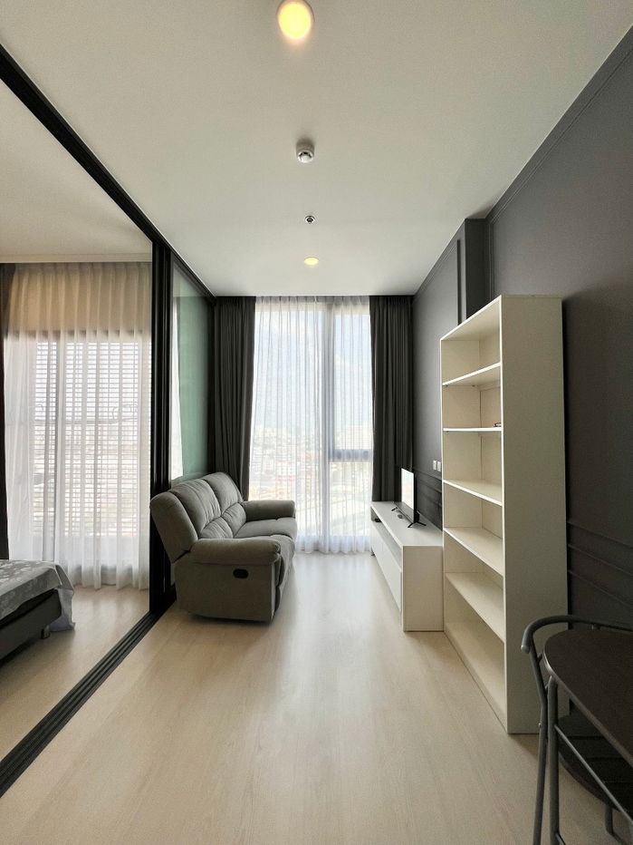 🟠For Rent - 1 Bedroom, 33 Sq.m Condo at  Mazarine Ratchayothin
