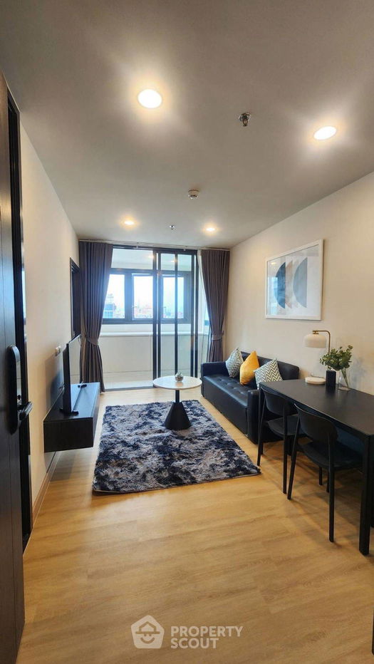 1-BR Condo at XT Huaikhwang near MRT Huai Khwang (ID 2105791)