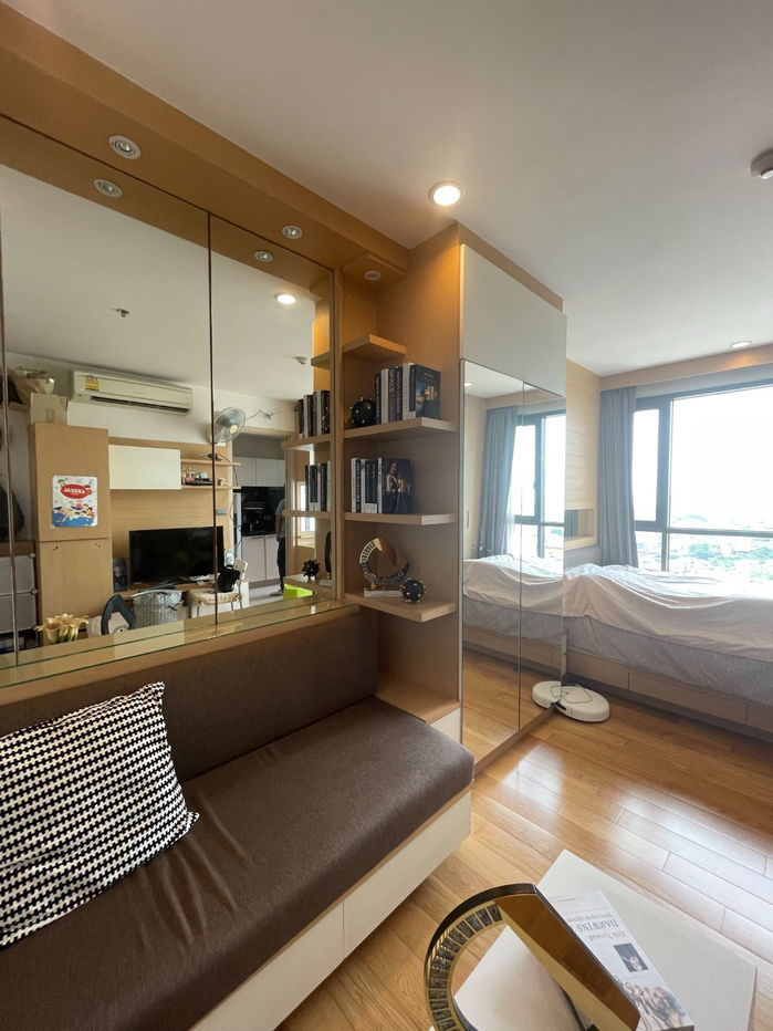 OMG1487  [ Fuse Sathorn - Taksin ]  Nice Studio unit - for RENT  16-Dec-25