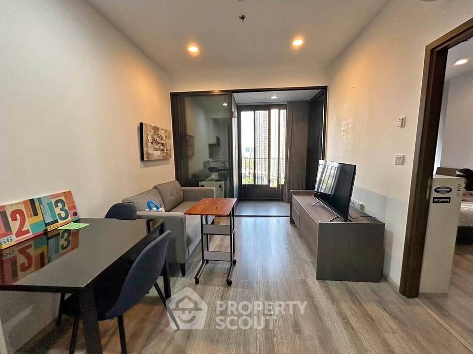 1-BR Condo at Ideo Mobi Asoke near MRT Phetchaburi (ID 2472084)