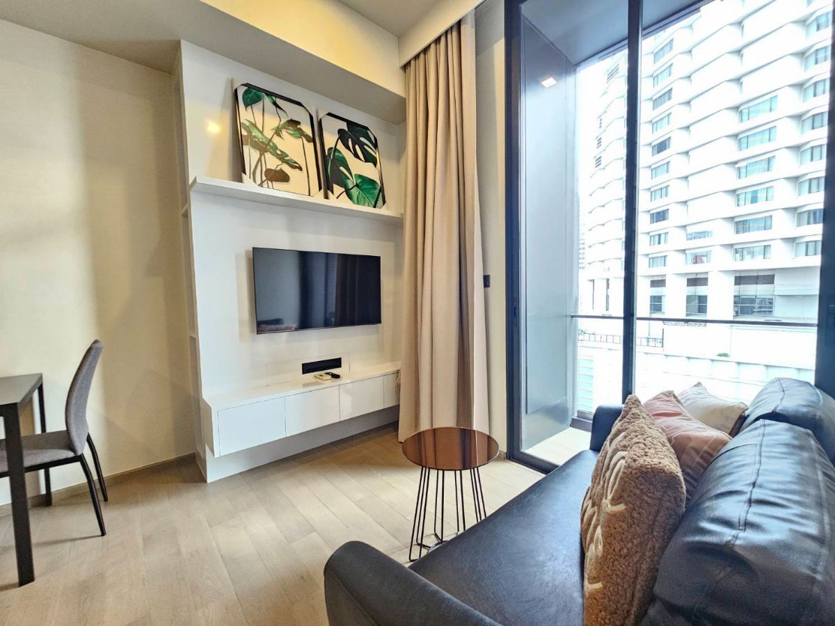 📌 For Rent: Celes Asoke Condo near BTS Asoke / MRT Sukhumvit, only 35,000 THB/month. 1 Bedroom, Fully Furnished & Equipped.