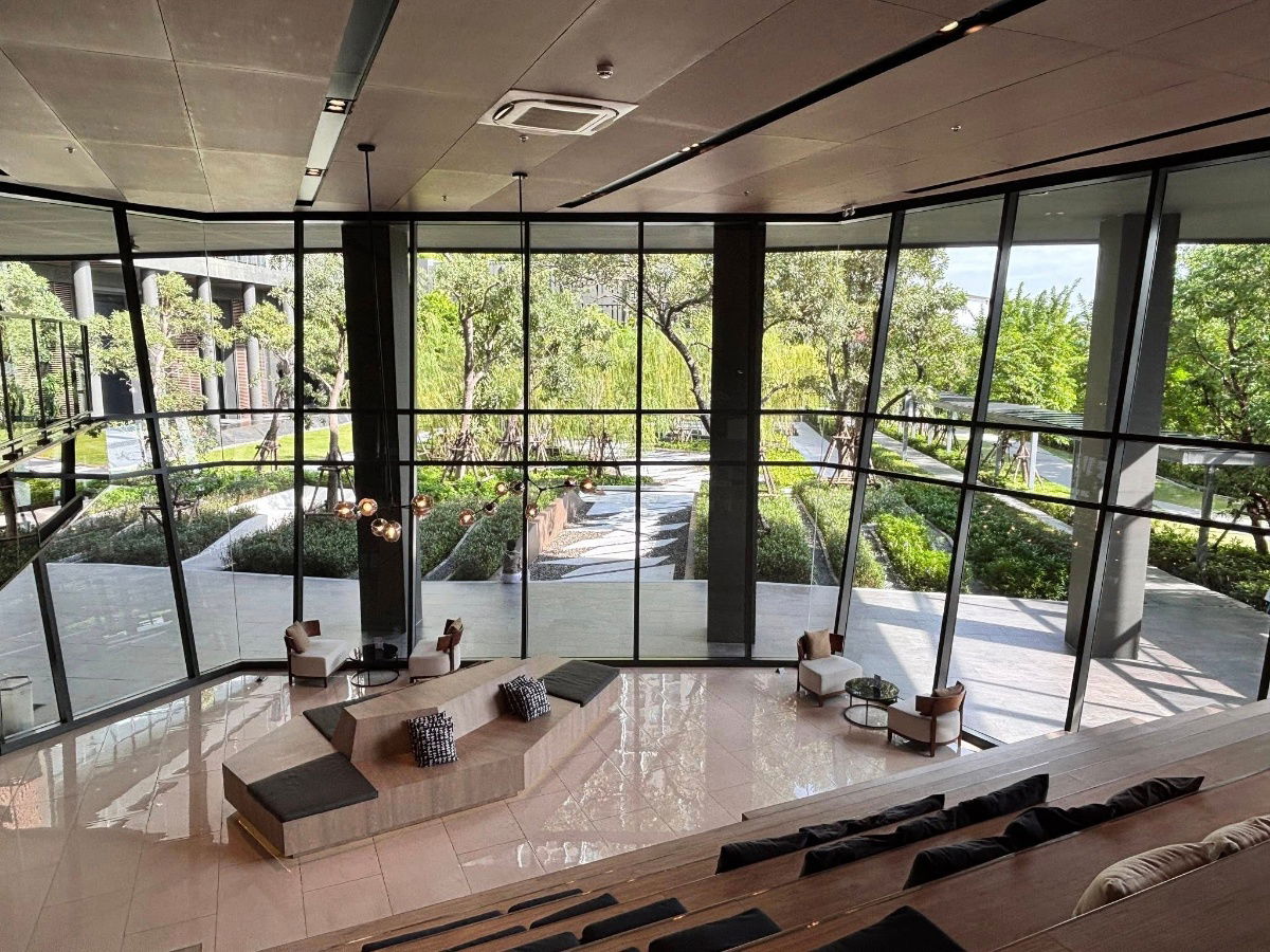 For rent: The Parkland Phetkasem 56, ready to move in. ST0432