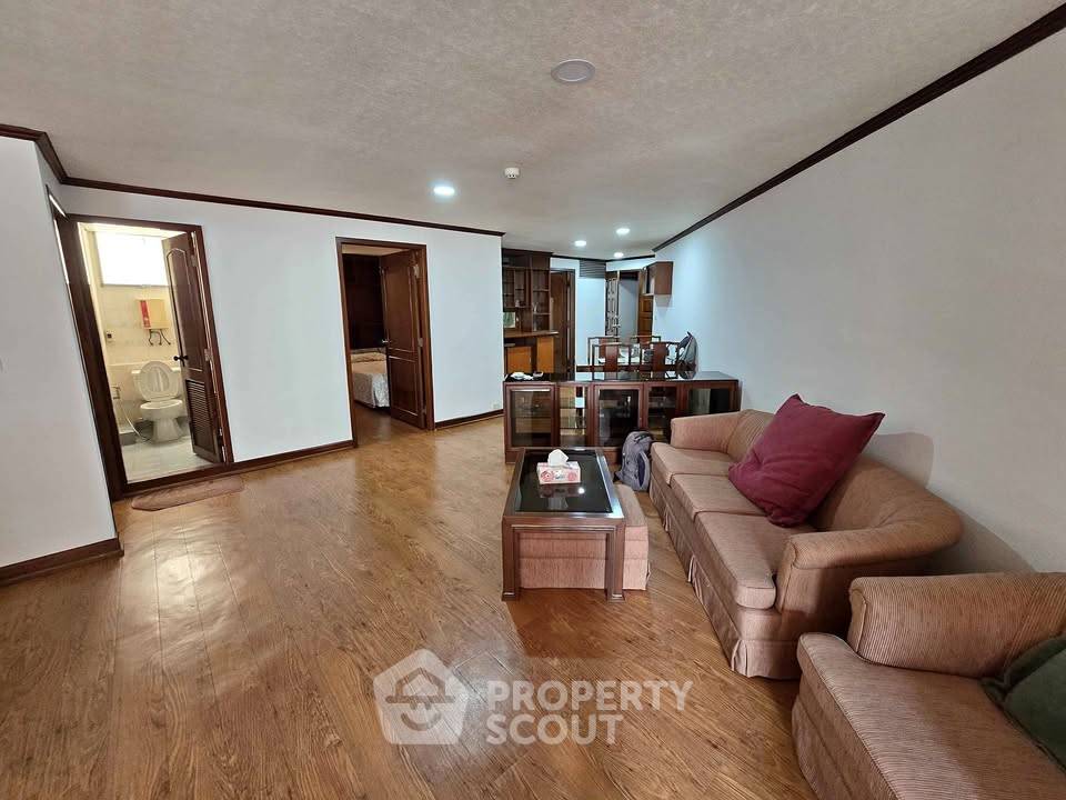 2-BR Condo at Tai Ping Towers Sukhumvit 63 near ARL Ramkhamhaeng (ID 2398786)